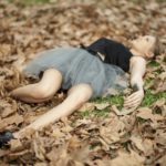 ユニクロ サーキュラースカート夏冬フェミニンコーデ|シワに注意