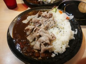 シンガポール ラッフルズ プレイス 日本食｜安い美味しいイベリコ豚カレー